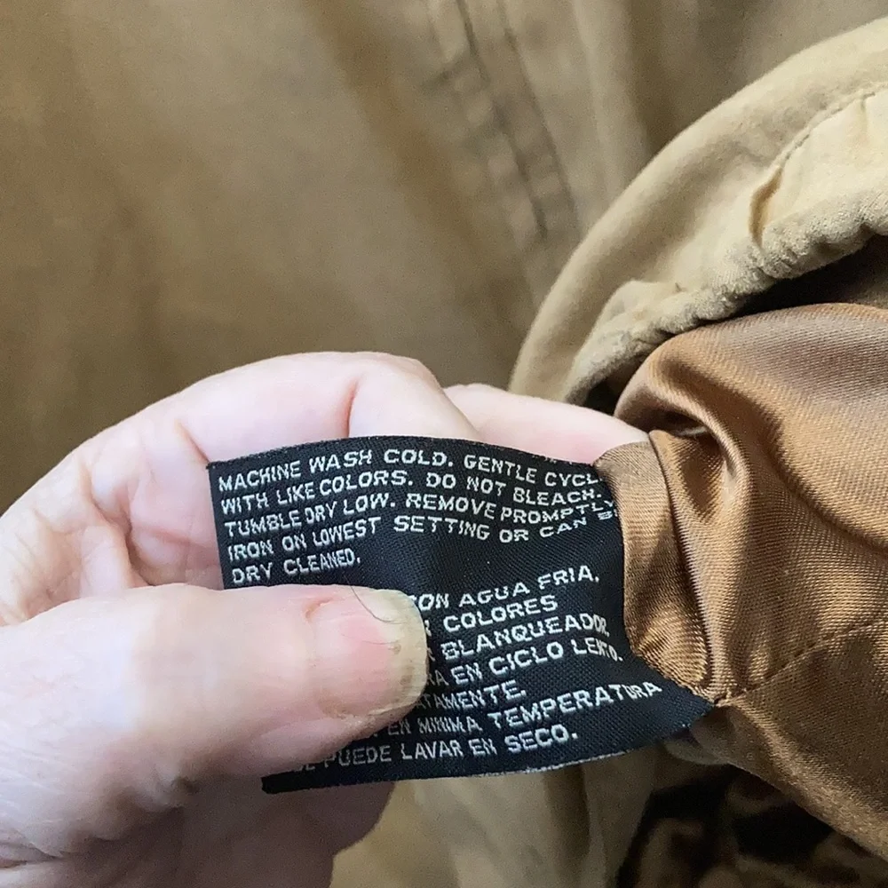 FINAL MARKDOWN Men’s weatherproof Jacket Large